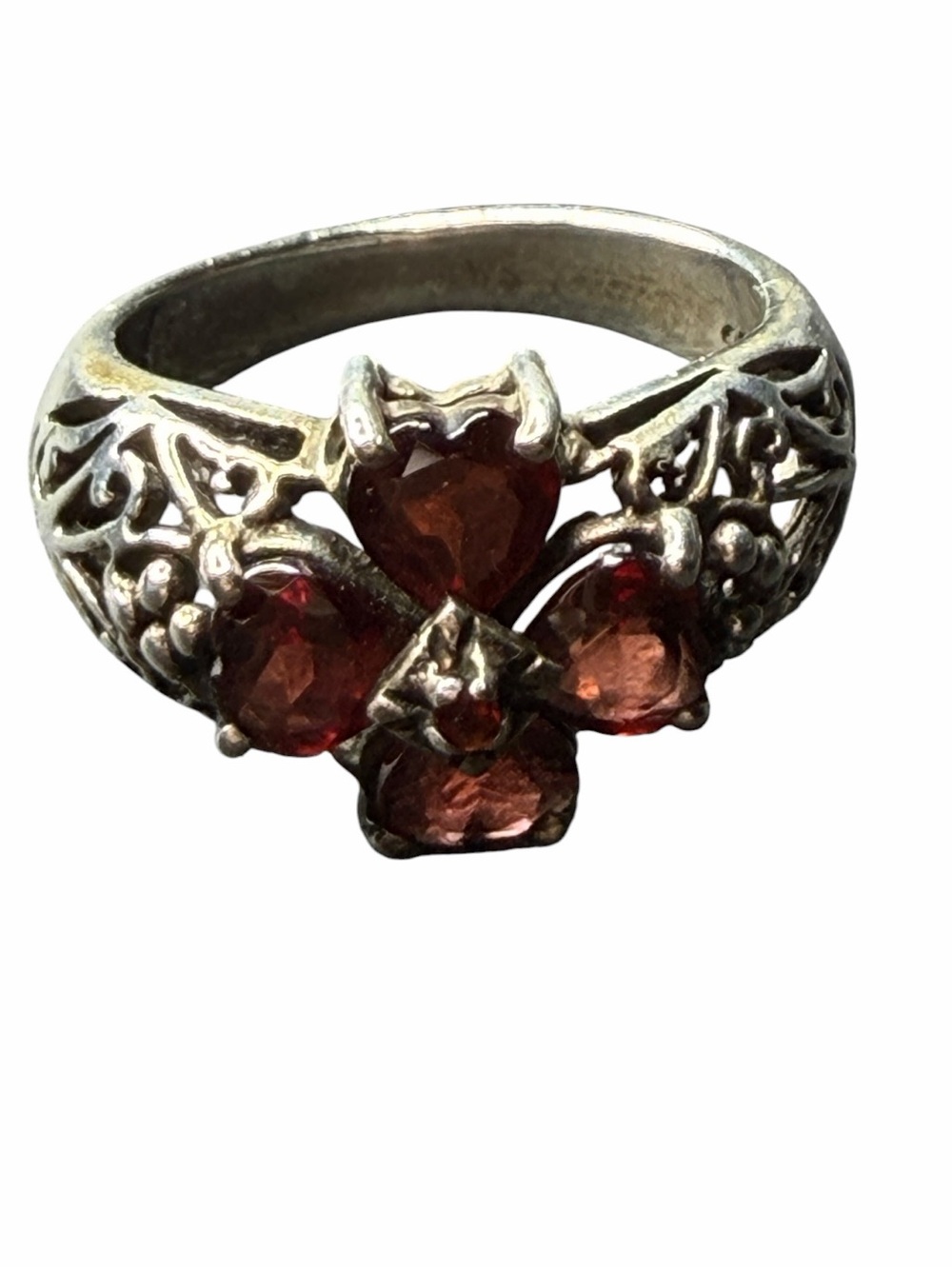 Sterling Silver Garnet Four Leaf Ring - Red Gemstone Band Size 7
